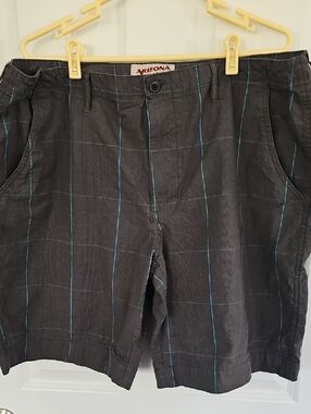 2/$15 Arizona Jean Co Men’s Charcoal Gray Shorts with Blue Pinstripes